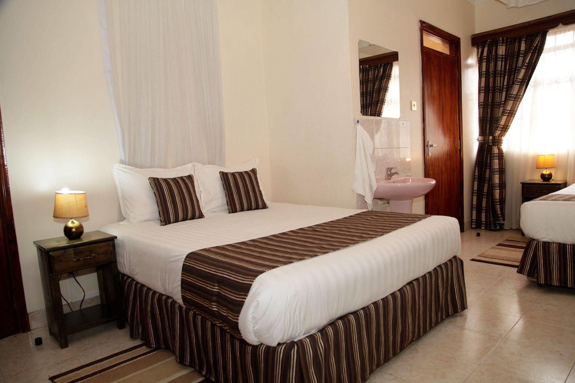 Magnolia Pine Bed & Breakfast Nairobi Eksteriør bilde